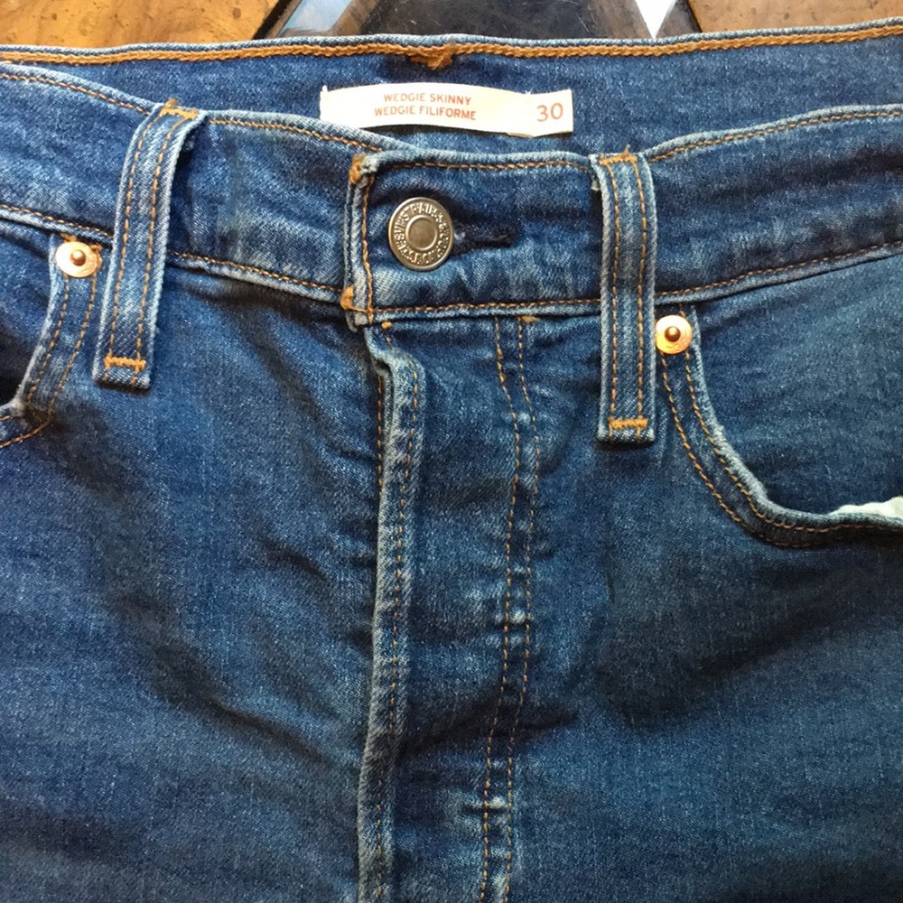 Levi’s wedgie skinny jeans